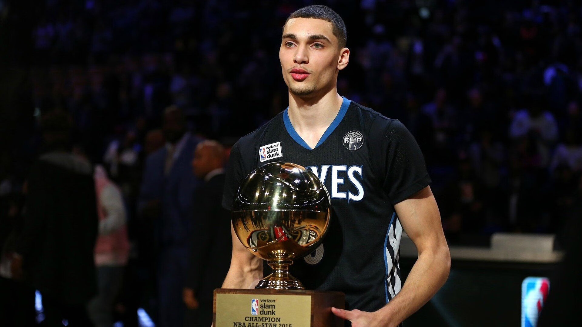 奥运周期关键战之夜,莫兰特让比赛提前失去悬念